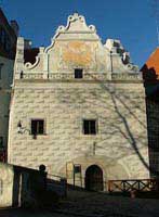 renaissance house in shadow