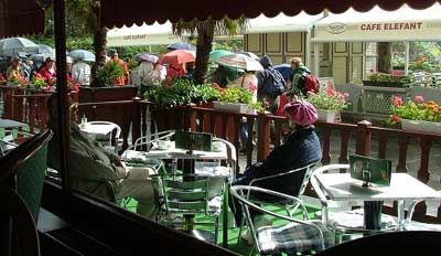 The outdoor areas of Cafe Elefant