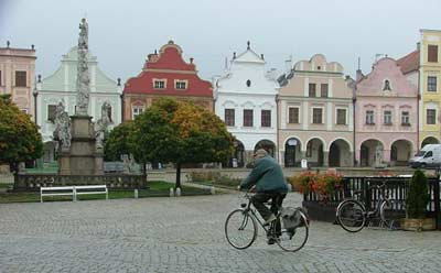 Transport across the main square of Telc